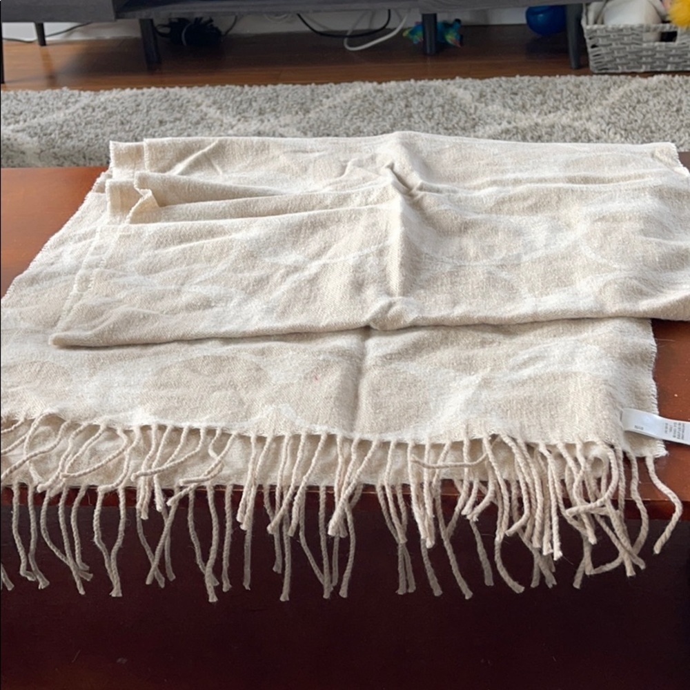 Coach scarf - Picture 3 of 3